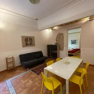sicooli-apartments-via-daragona-33.palermohotels.org/